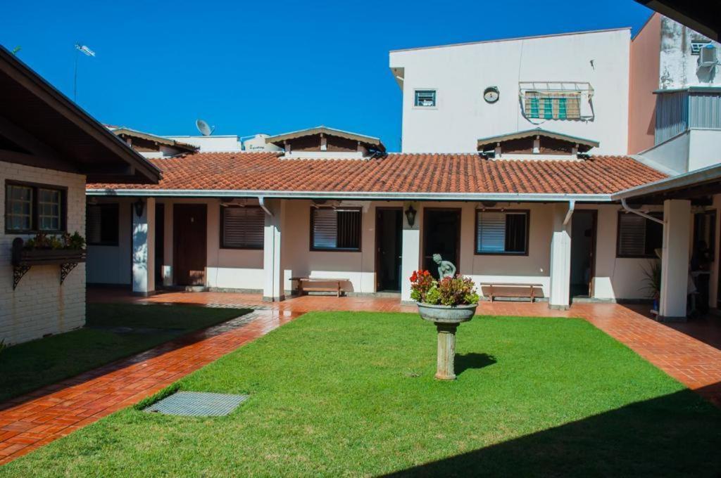 Galeria Hotel Pousada Jaguariuna Ngoại thất bức ảnh